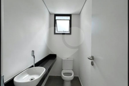 Casa à venda com 3 quartos, sendo 1 suíte, no condomínio : Cube XL Vila Madalena, São Paulo - SP