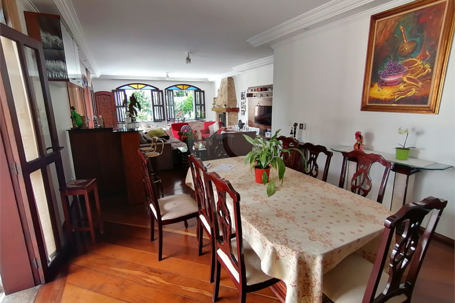Casa Térrea à venda com 3 quartos, sendo 1 suíte,  em Vila Mariana, São Paulo, SP