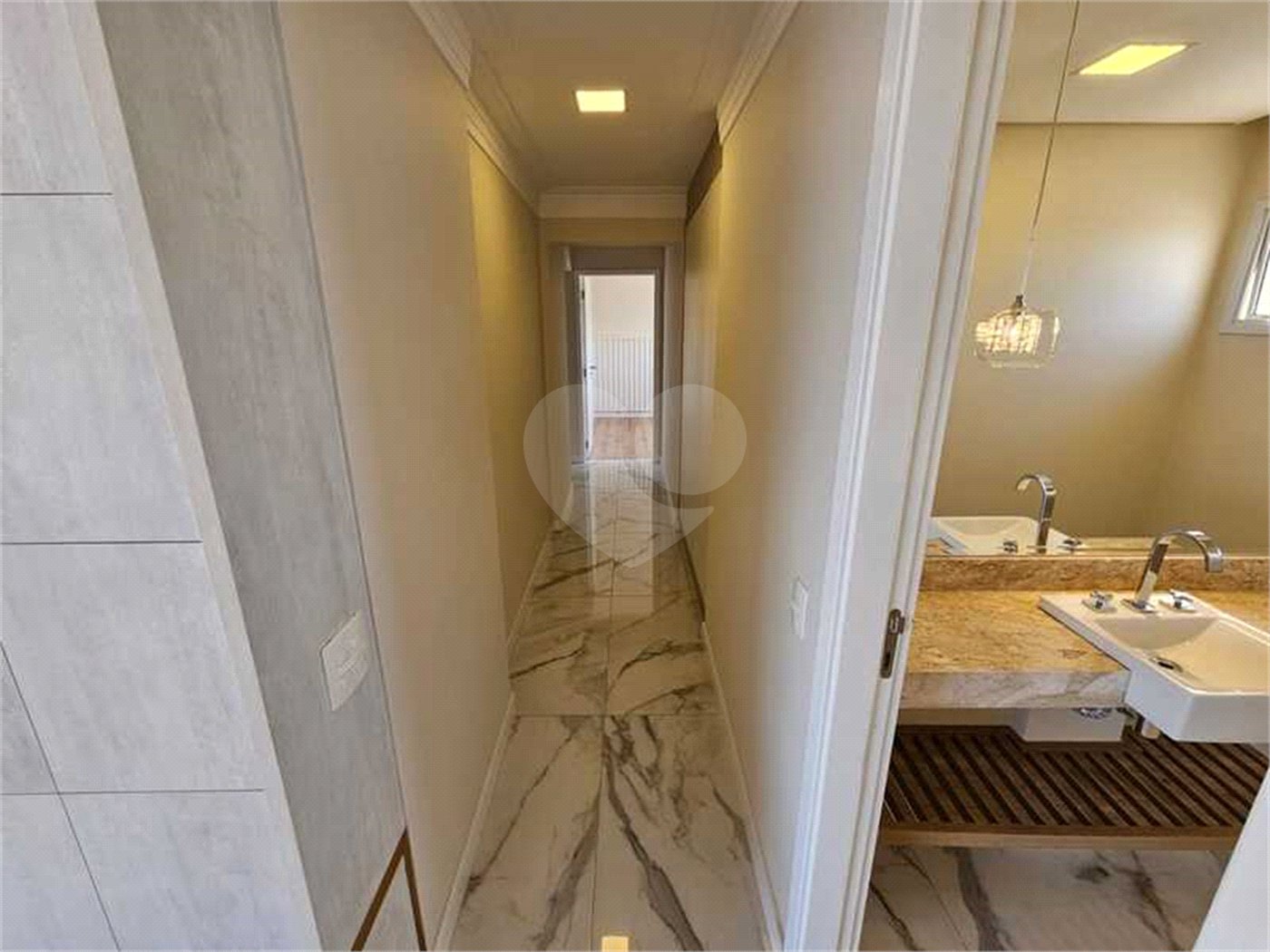 Apartamento à venda com 3 suítes em Cidade Nova I, Indaiatuba, SP