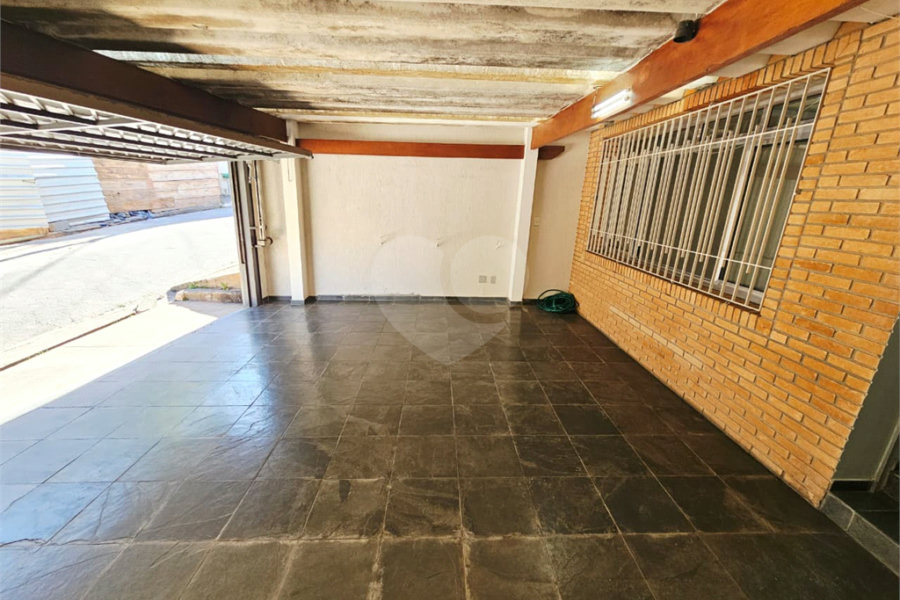 Sobrado à venda com 4 quartos, sendo 1 suíte, em Vila Guilherme, São Paulo, SP