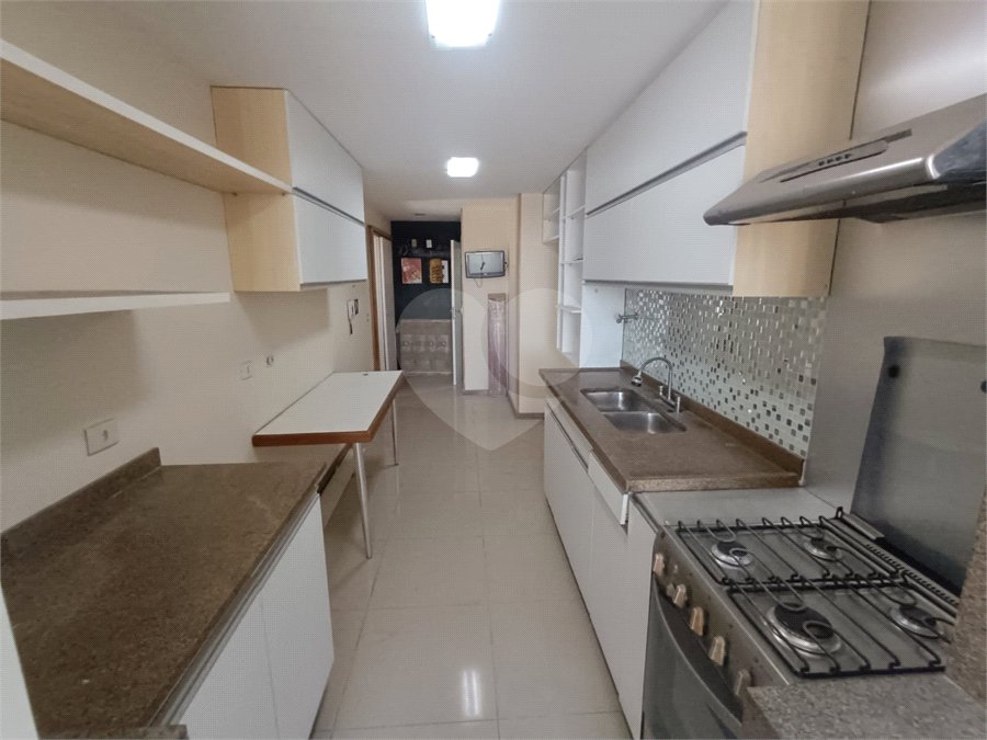 Cobertura à venda com 3 quartos, sendo 2 suítes, em Tijuca, Rio de Janeiro, RJ