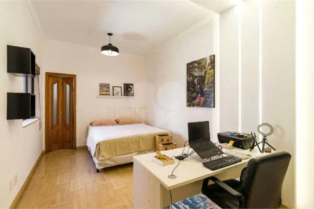 Apartamento à venda com 4 quartos, sendo 3 suítes,  em Vila Suzana, São Paulo, SP