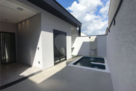 Casa à venda com 3 quartos, sendo 1 suíte,  no condomínio Horto Florestal Villagio, Sorocaba - SP
