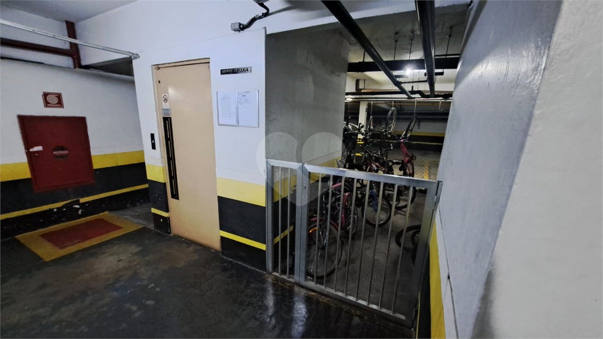 Apartamento à venda com 3 quartos, sendo 1 suíte, em Vila Mariana, São Paulo, SP