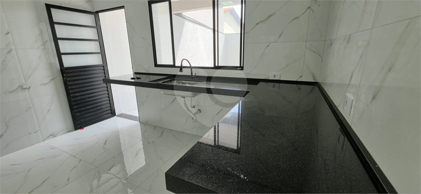 Sobrado à venda com 3 quartos, sendo 1 suíte, em Vila Bonilha, São Paulo, SP