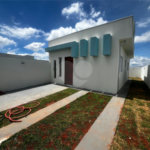 Casa à venda com 2 quartos em Parque Itapê, Itapetininga, SP