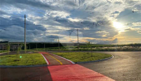 Terreno à venda no condomínio Loteamento Bella Cravinhos, Cravinhos - SP