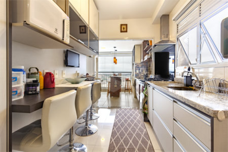 Apartamento à venda com 3 suítes em Parque Reboucas, São Paulo, SP
