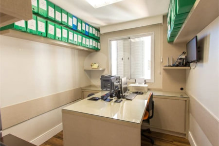 Apartamento à venda com 3 quartos, sendo 1 suíte, em Vila Campestre, São Paulo, SP