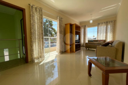 Casa à venda com 3 quartos, sendo 2 suítes,  em Jardim Santa Bárbara, Sorocaba, SP