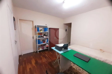 Casa térrea a venda na Vila Brasilia