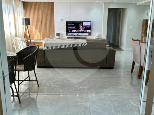 Apartamento à venda com 4 quartos, sendo 1 suíte,  em Tremembé, São Paulo, SP