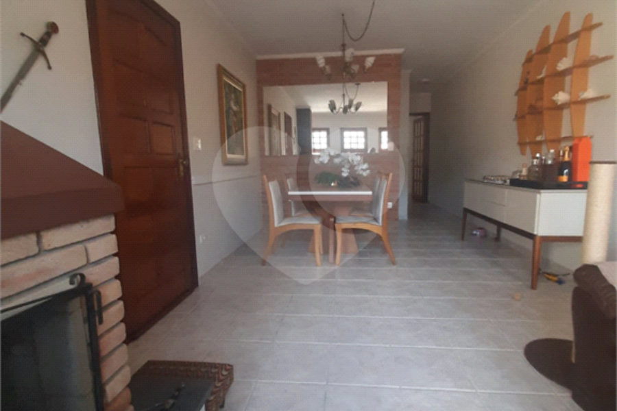 Casa à venda com 3 quartos, sendo 1 suíte, em Tremembé, São Paulo, SP
