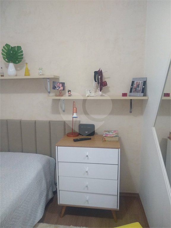 Sobrado à venda com 3 quartos, sendo 1 suíte,  em Vila do Castelo, São Paulo, SP