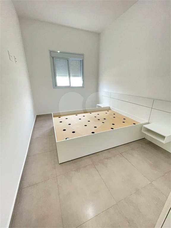 Casa à venda com 2 quartos em Loteamento Jardim Morumbi, Atibaia, SP