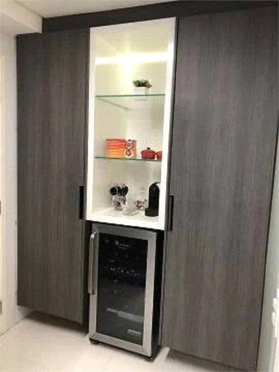Apartamento à venda com 3 quartos, sendo 2 suítes,  em Vila Andrade, São Paulo, SP
