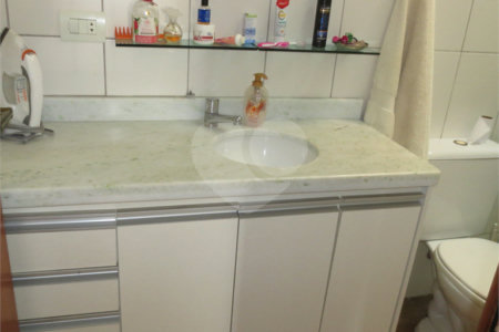 Sobrado à venda com 3 quartos, sendo 1 suíte, em Vila da Saúde, São Paulo, SP