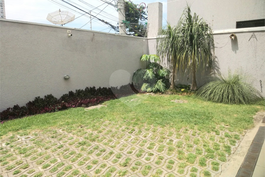 Sobrado à venda com 3 suítes em Santana, São Paulo, SP