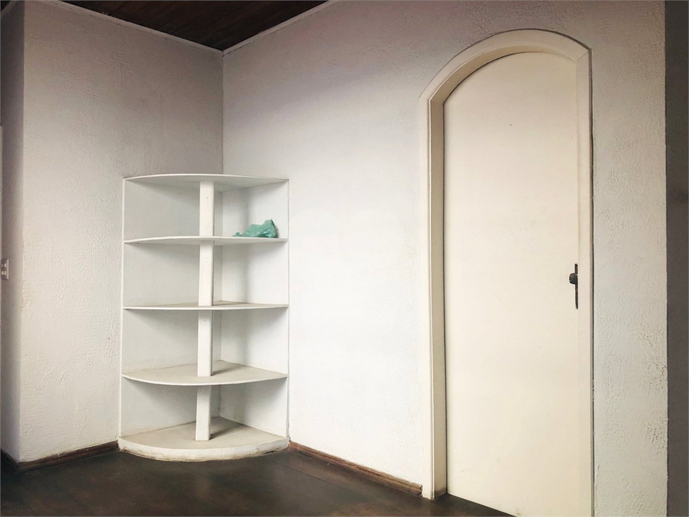 Sobrado à venda com 4 quartos, sendo 3 suítes, em Vila Rosália, Guarulhos, SP