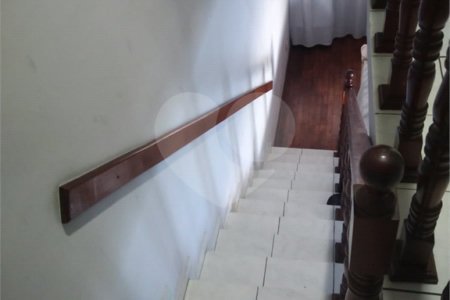 Sobrado à venda com 3 suítes em Vila Marari, São Paulo, SP