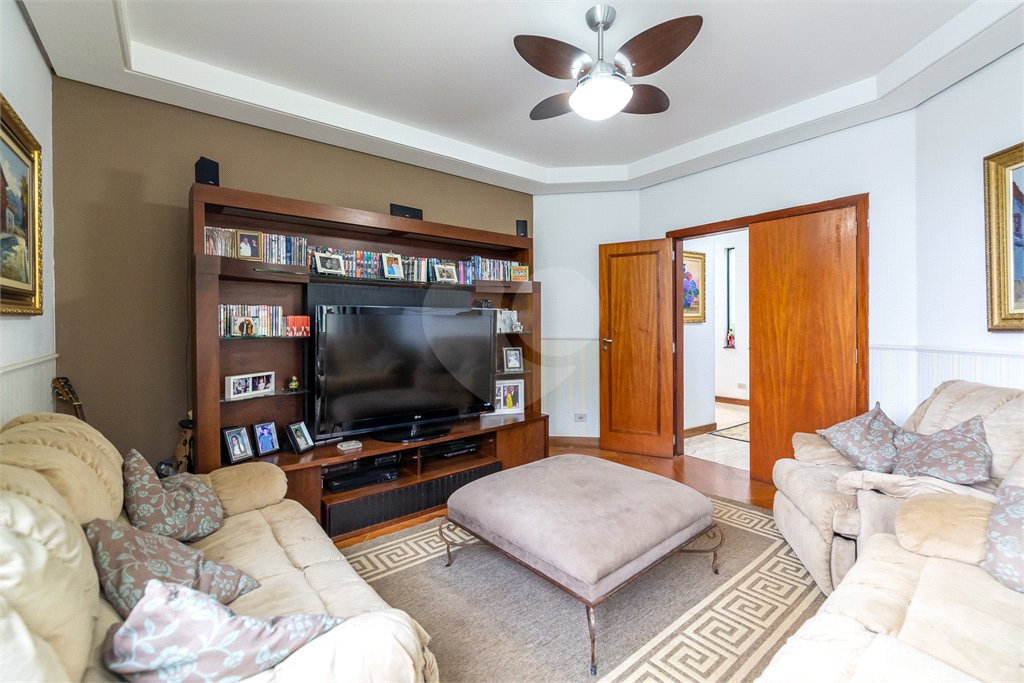 Casa à venda com 4 quartos, sendo 2 suítes, em Brooklin Paulista, São Paulo, SP