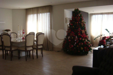 Apartamento à venda com 4 suítes em Vila Andrade, São Paulo, SP