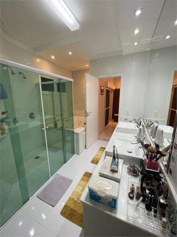 Casa à venda com 3 suítes no condomínio Aruã Ecopark Lagos, Mogi das Cruzes - SP
