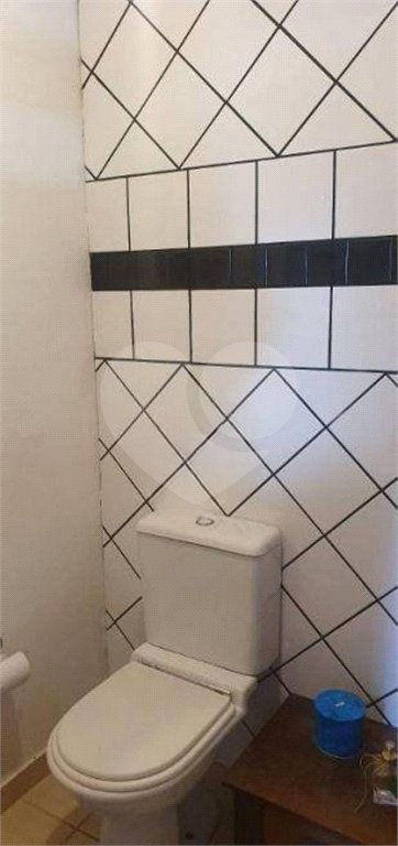 Casa à venda com 3 quartos, sendo 1 suíte, no condomínio Terras de São Francisco, Vinhedo - SP