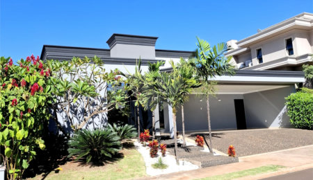 Casa à venda com 4 suítes no condomínio Quinta das Laranjeiras, Araraquara - SP