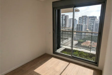 Apartamento à venda com 3 quartos, sendo 2 suítes, em Jardim das Acácias, São Paulo, SP
