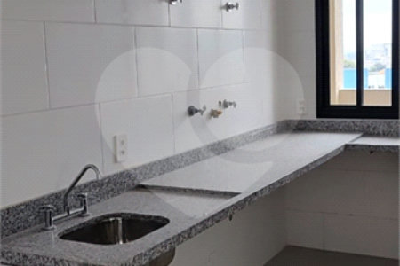 Apartamento à venda com 2 quartos, sendo 1 suíte, no Centro, Mogi das Cruzes, SP