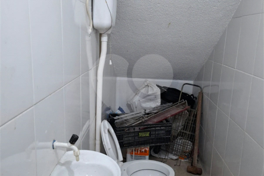 Sobrado à venda com 3 quartos, sendo 1 suíte, em Tremembé, São Paulo, SP