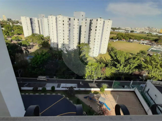 Apartamento à venda com 3 quartos, sendo 1 suíte,  em Santana, São Paulo, SP