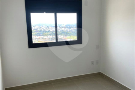 Apartamento à venda com 2 suítes em Alvinópolis, Atibaia, SP