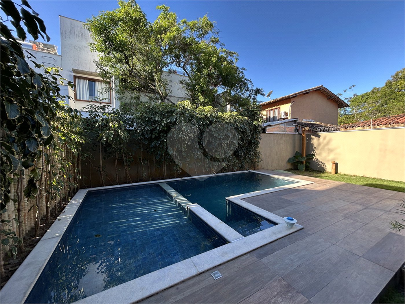 Duplex à venda com 3 suítes no Centro / Arraial D'ajuda, Porto Seguro, BA