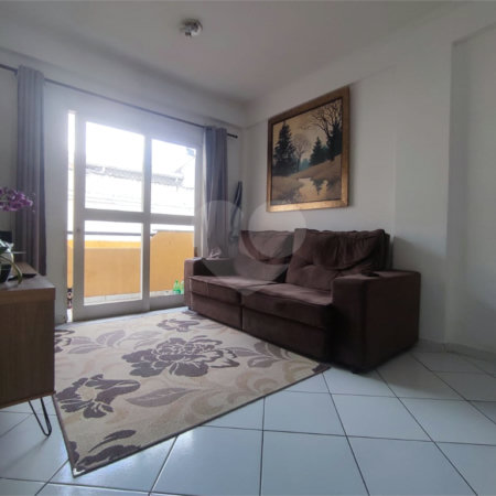 Apartamento à venda com 2 quartos, sendo 1 suíte, em Parque São Luís, Taubaté, SP