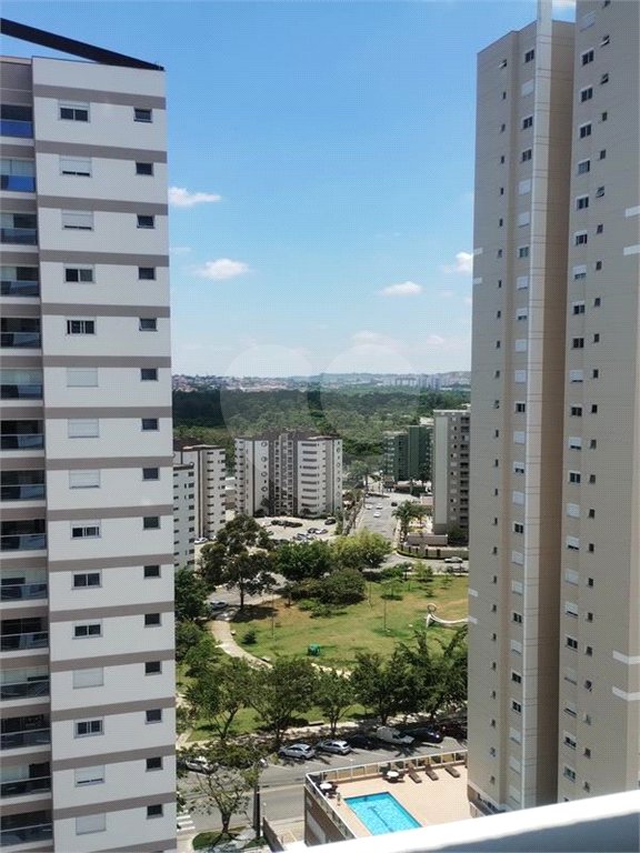 Apartamento à venda com 3 quartos, sendo 1 suíte,  em Loteamento Mogilar, Mogi das Cruzes, SP