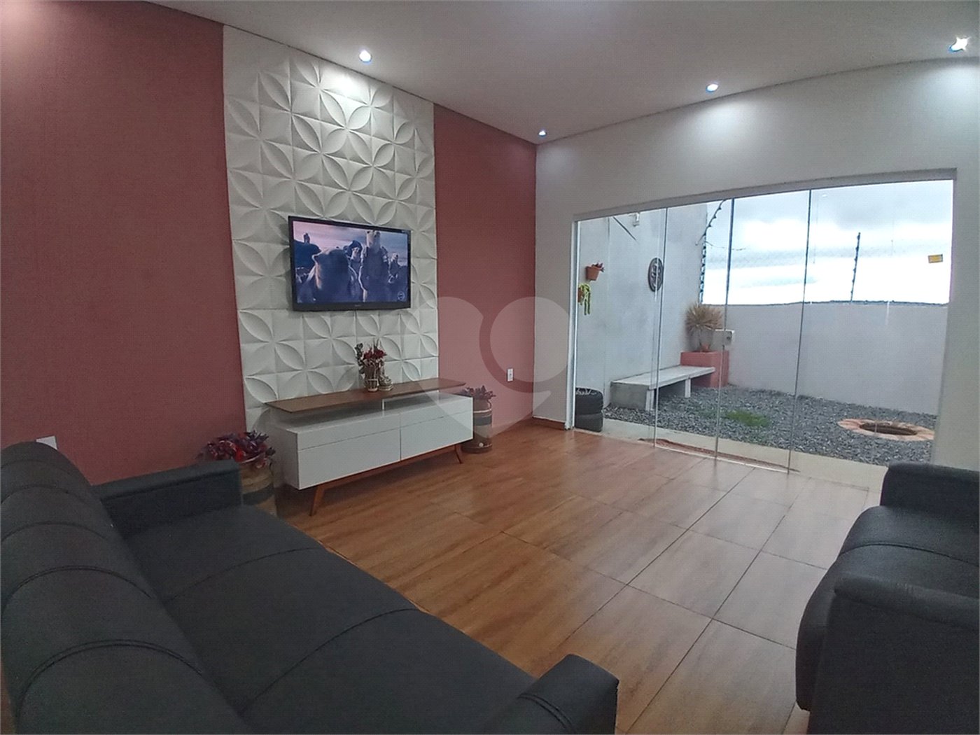 Chácara à venda ou para alugar com 2 quartos, sendo 1 suíte,  em Mato Seco, Itapetininga, SP