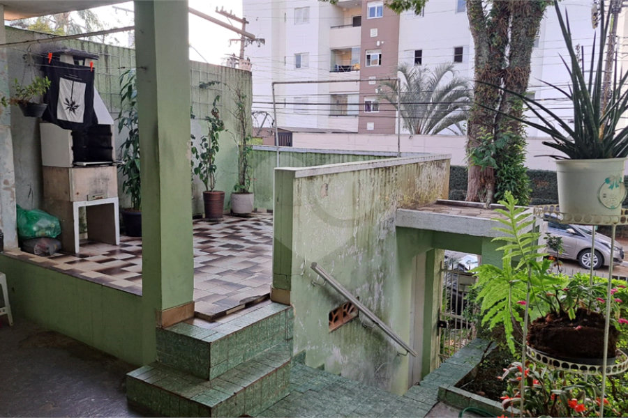 Casa à venda com 3 quartos em Vila Guarani, São Paulo, SP