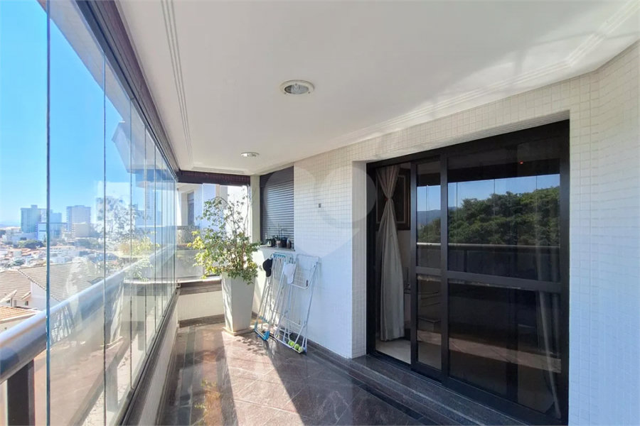 Apartamento à venda com 3 suítes em Santana, São Paulo, SP