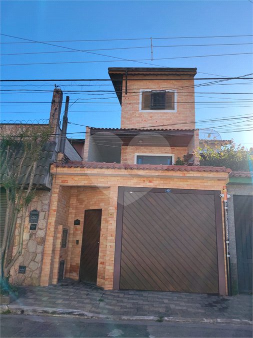 Casa à venda com 3 quartos, sendo 1 suíte, em Jardim Santa Clara, Guarulhos, SP