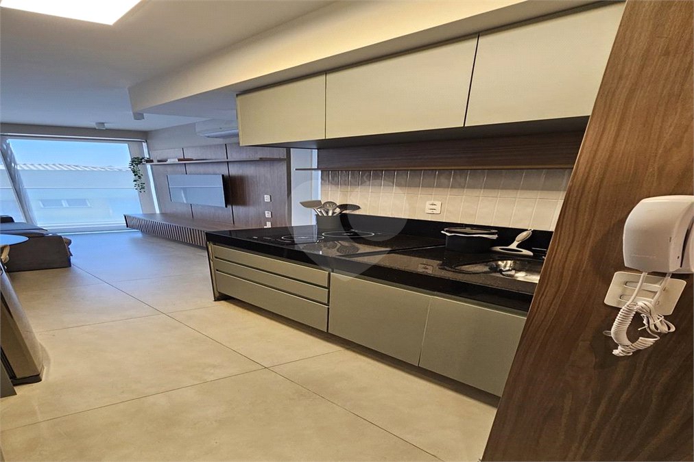 Apartamento para alugar com 2 quartos, sendo 1 suíte, em Pinheiros, São Paulo, SP