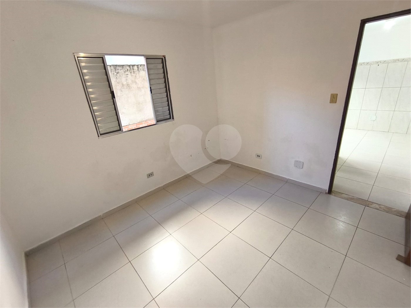 Casa para alugar com 1 quarto no condomínio Gustavo Dore, São Paulo - SP