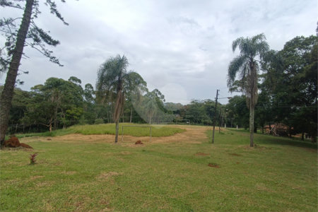 Sítio à venda com 6 quartos, sendo 5 suítes,  em Alto da Serra (mailasqui), São Roque, SP