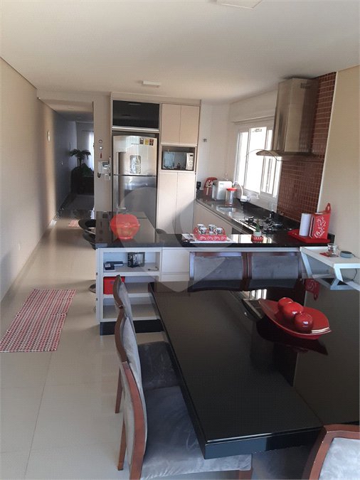 Casa à venda com 3 quartos, sendo 1 suíte,  em Vila Suissa, Mogi das Cruzes, SP