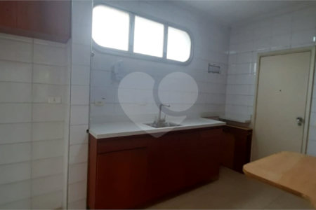 Apartamento para alugar com 3 quartos, sendo 1 suíte,  em Jardim Marajoara, São Paulo, SP