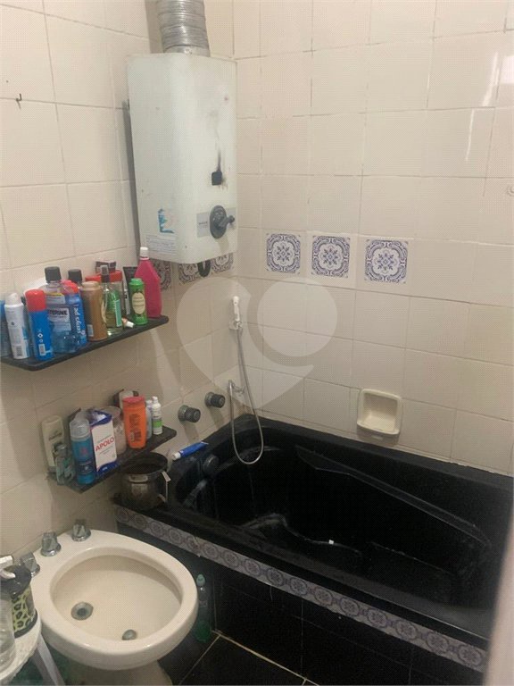 Casa à venda com 2 quartos, sendo 1 suíte, em Praça da Bandeira, Rio de Janeiro, RJ