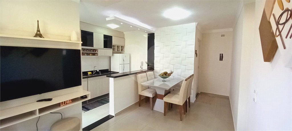 Apartamento à venda com 2 quartos em Jardim Guilhermino, Guarulhos, SP