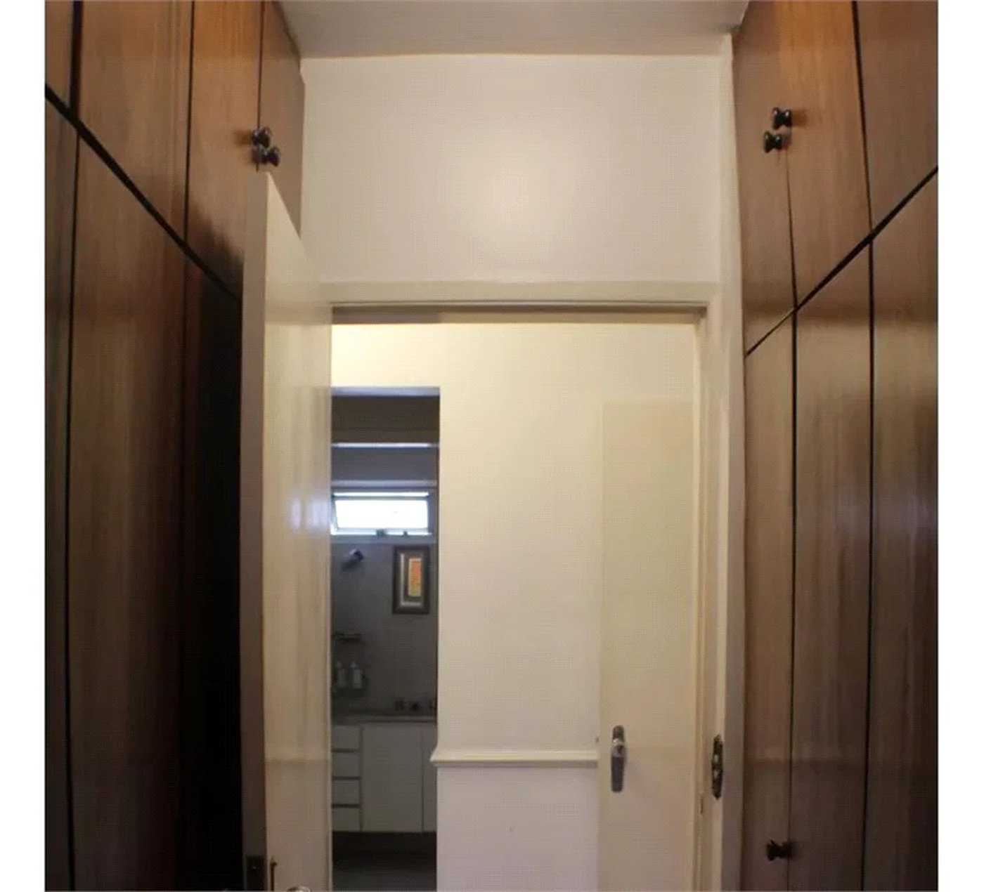 Apartamento à venda com 3 quartos, sendo 1 suíte, em Vila Andrade, São Paulo, SP