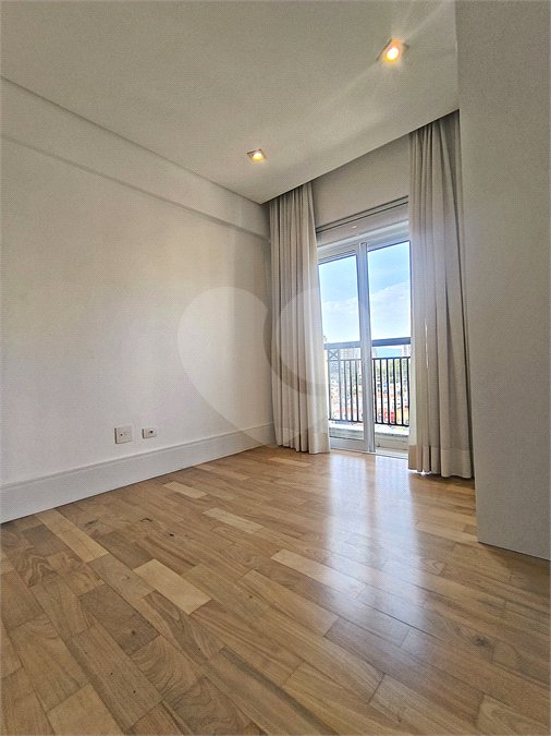 Apartamento à venda com 4 quartos, sendo 3 suítes, em Santana, São Paulo, SP